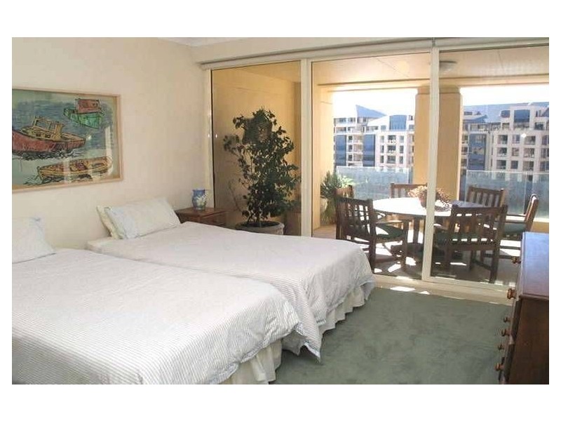 1/9 Holdfast Promenade, Glenelg SA 5045