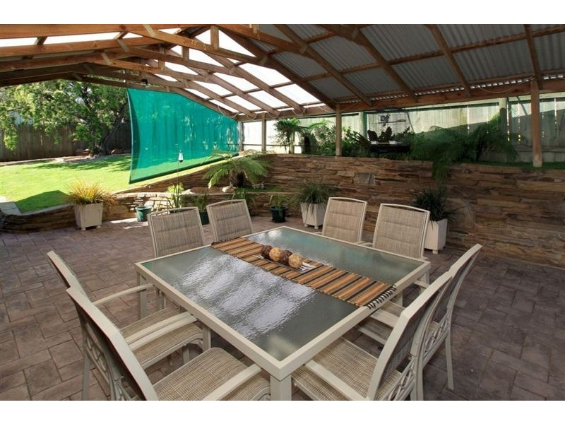 246 The Cove Road, Hallett Cove SA 5158