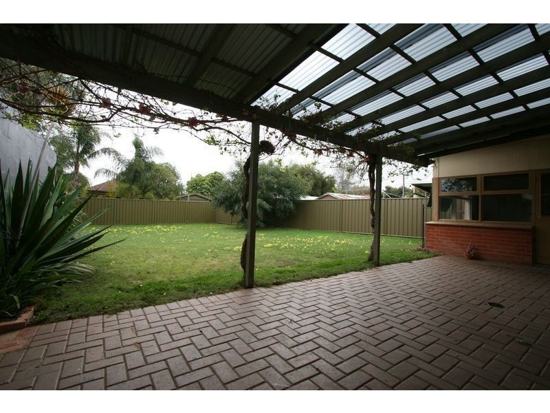 13 Orana Avenue, Glenelg North SA 5045