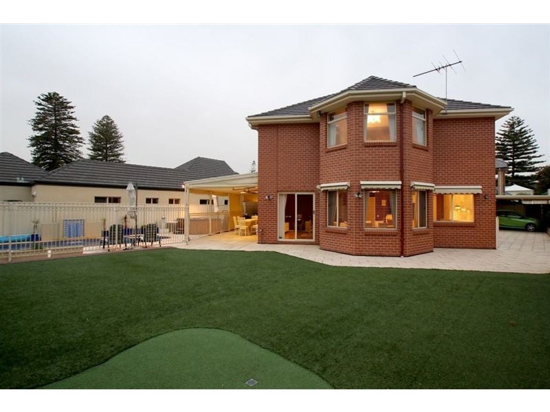 4 Averil Court, Somerton Park SA 5044