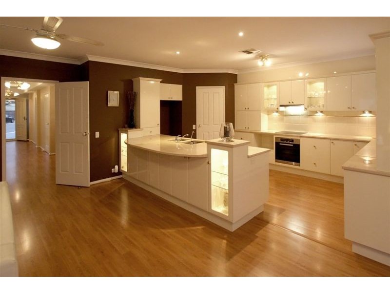 4 Averil Court, Somerton Park SA 5044
