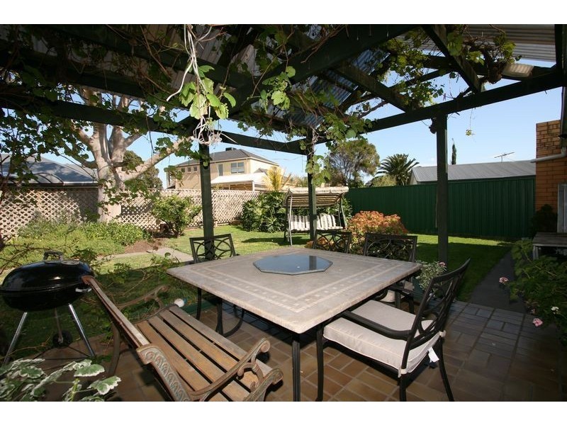 66 North Street, Henley Beach SA 5022
