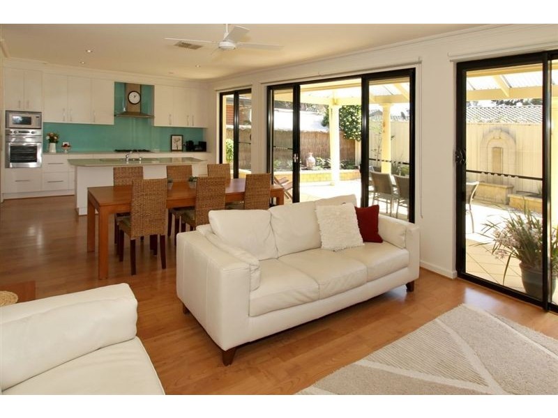 36 Stanford Ave, Novar Gardens SA 5040