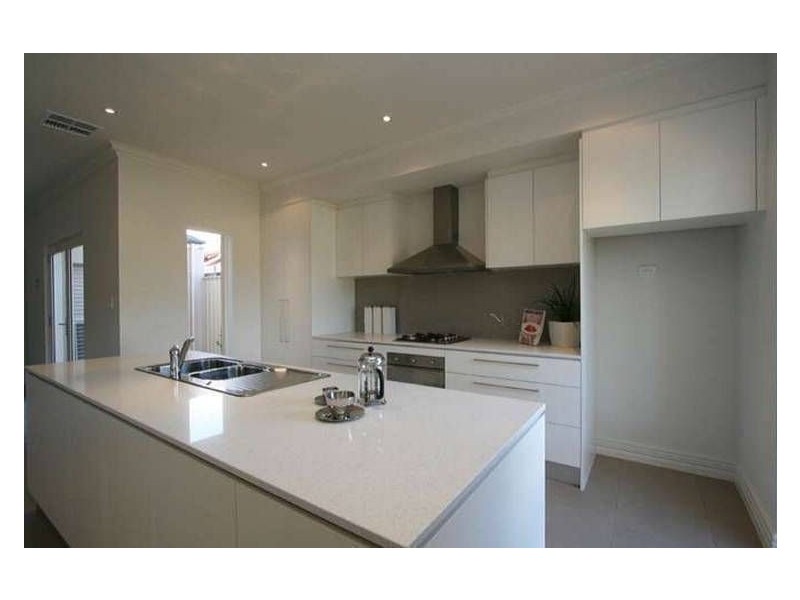 2 Gore Street, Glenelg North SA 5045