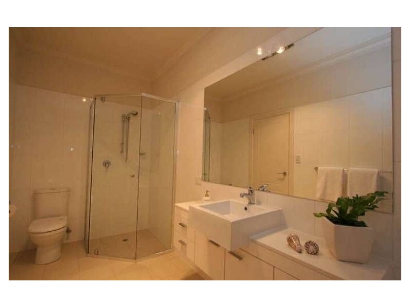 2 Gore Street, Glenelg North SA 5045
