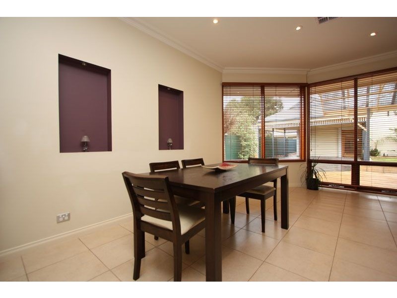 14 Edison Street, Glenelg North SA 5045