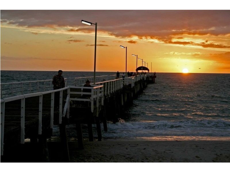 2/385 Esplanade, Henley Beach SA 5022