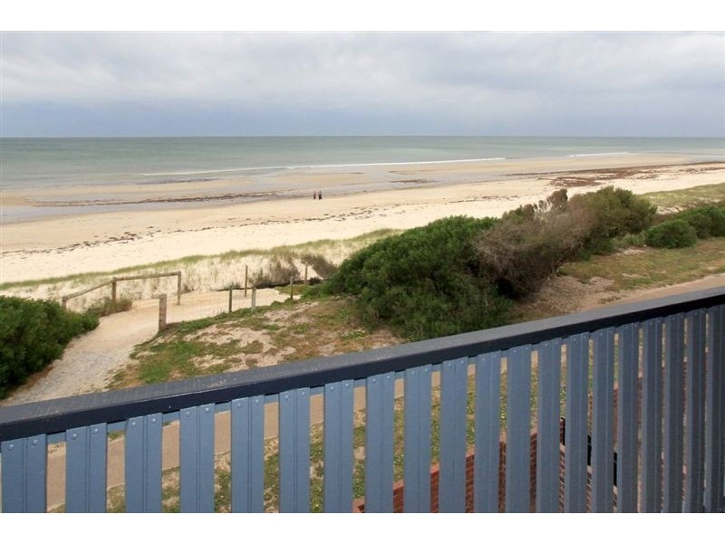 2/385 Esplanade, Henley Beach SA 5022