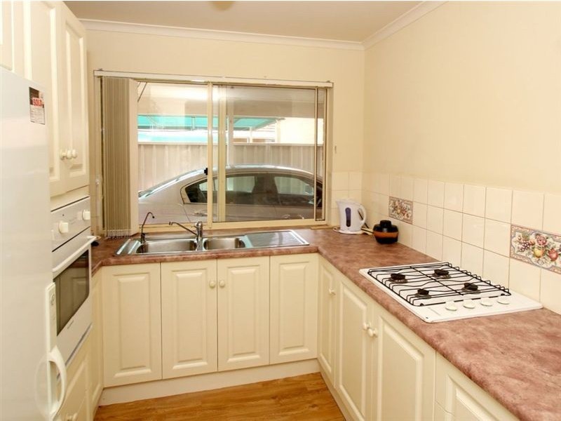 4/15 Hazel Terrace, Henley Beach South SA 5022