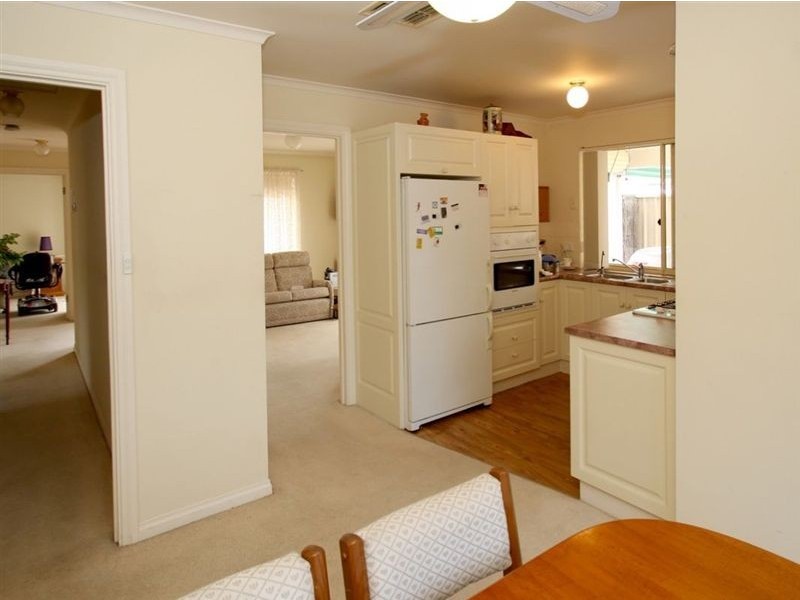 4/15 Hazel Terrace, Henley Beach South SA 5022