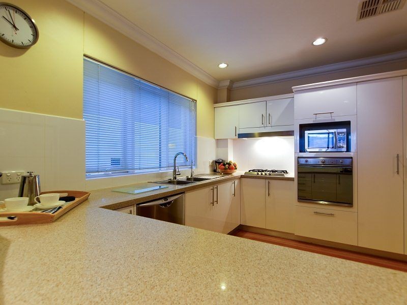 4/367 Esplanade, Henley Beach SA 5022