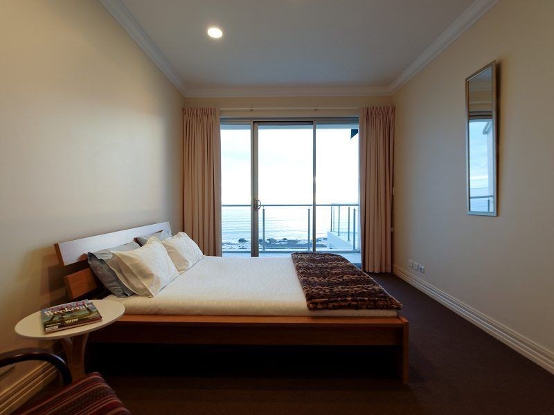 4/367 Esplanade, Henley Beach SA 5022