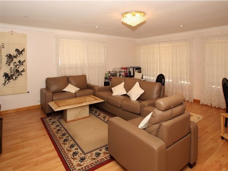 9 Martine Court, Novar Gardens SA 5040