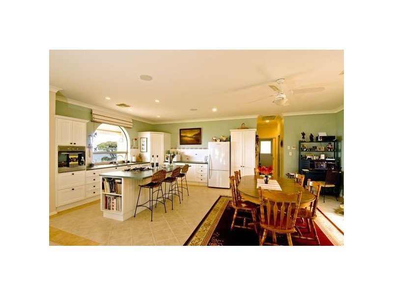 47 Esplanade, Kingscote SA 5223
