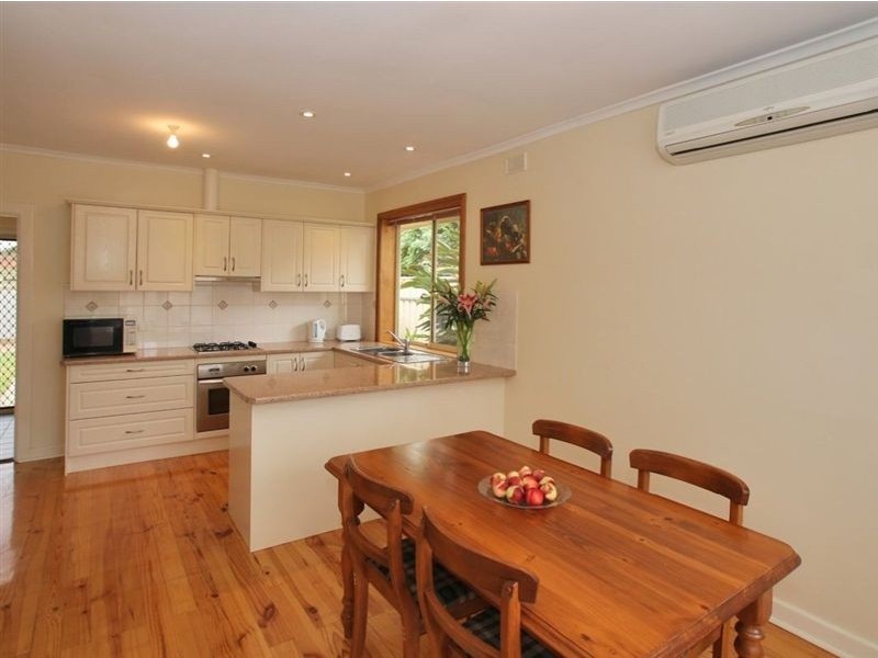 24 Avalon Road, Marion SA 5043