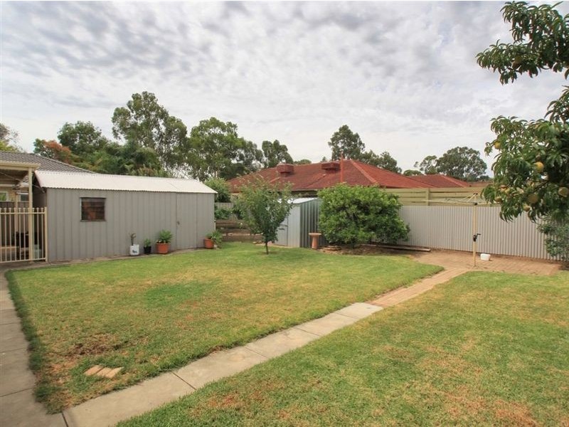 24 Avalon Road, Marion SA 5043