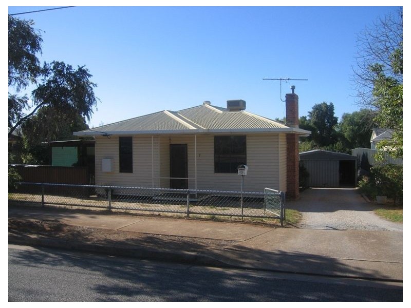 2 Maitland Street, Dover Gardens SA 5048