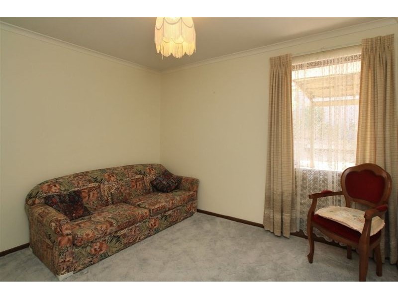 11 Taeping Street, Hallett Cove SA 5158