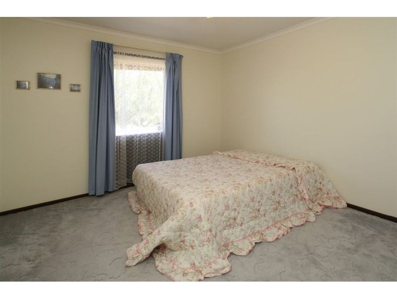 11 Taeping Street, Hallett Cove SA 5158