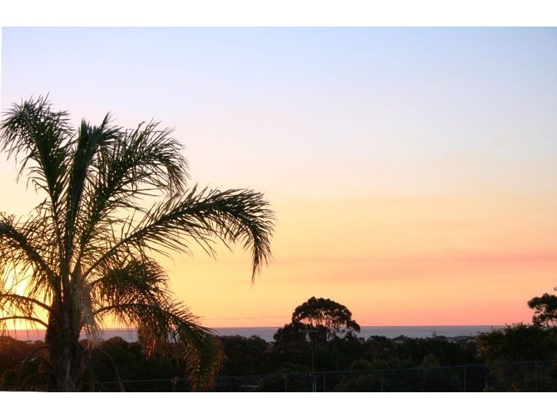 8 Benny Crescent, South Brighton SA 5048