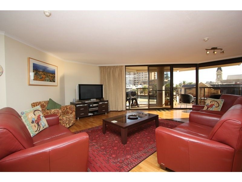 6/5-11 Colley Tce, Glenelg SA 5045