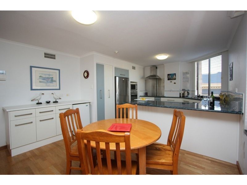 6/5-11 Colley Tce, Glenelg SA 5045