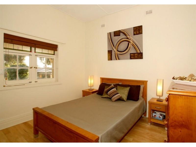 11 Newhaven Tce, South Brighton SA 5048