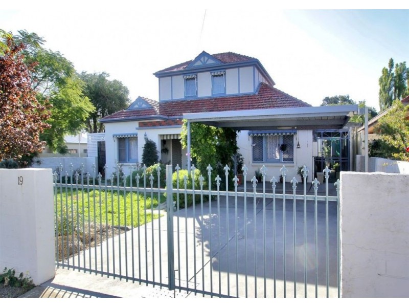 19 Patricia Ave, Camden Park SA 5038