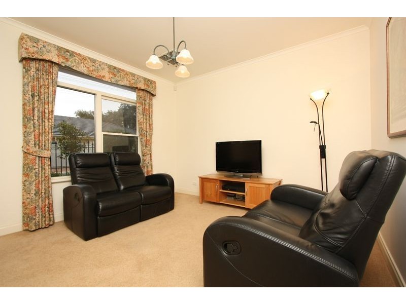 2/3 Patawilya Grove, Glenelg South SA 5045