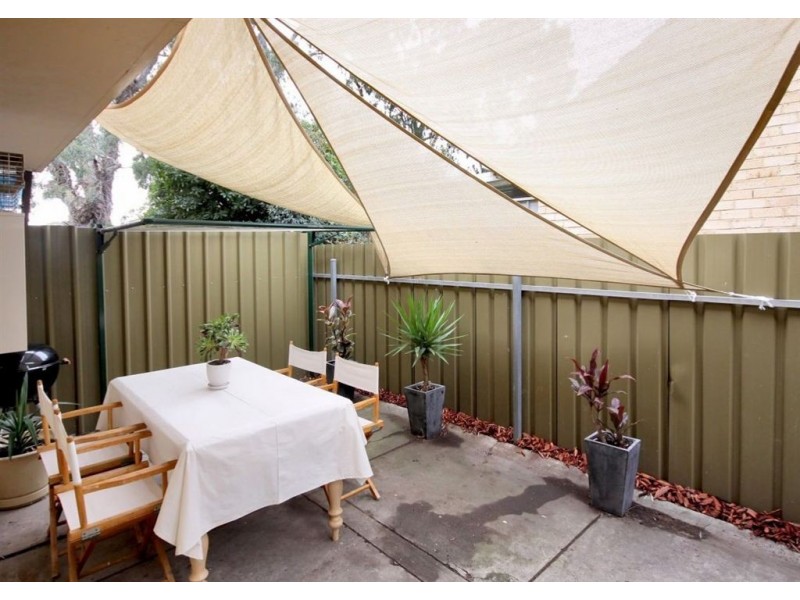 2/14 Chambers Street, Marion SA 5043