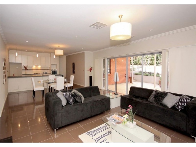 12 The Boulevard, Flagstaff Hill SA 5159