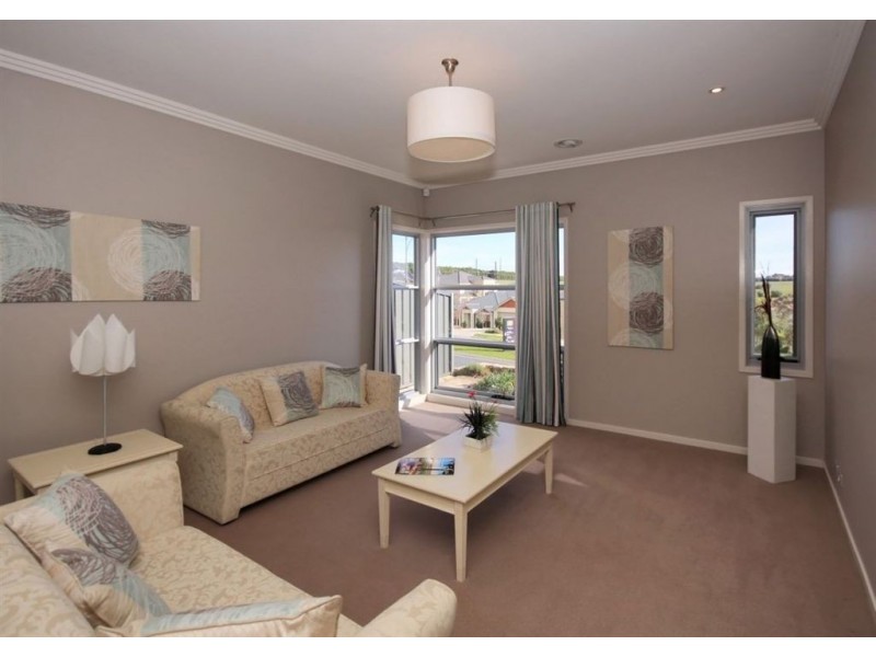 12 The Boulevard, Flagstaff Hill SA 5159