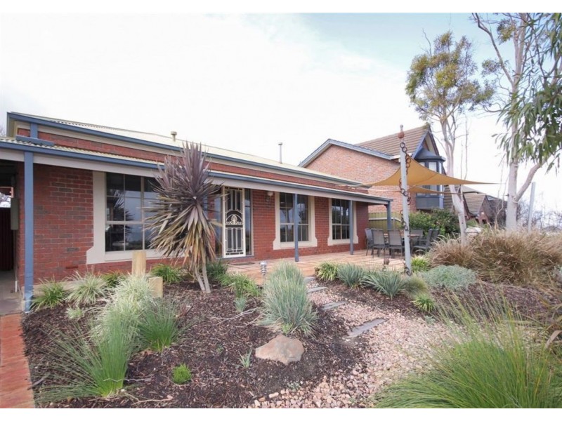 21 Farming Crescent, Hallett Cove SA 5158