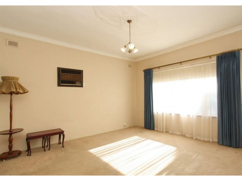 6 Kent Avenue, Warradale SA 5046