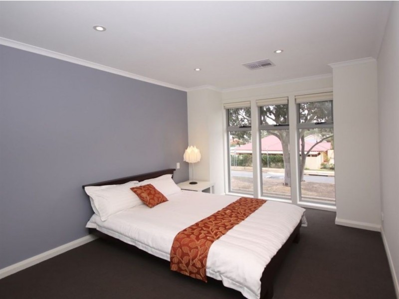 2C Trott Grove, Oaklands Park SA 5046