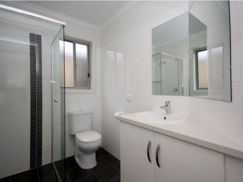 2C Trott Grove, Oaklands Park SA 5046