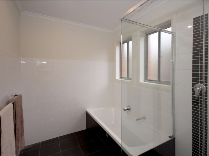 2C Trott Grove, Oaklands Park SA 5046