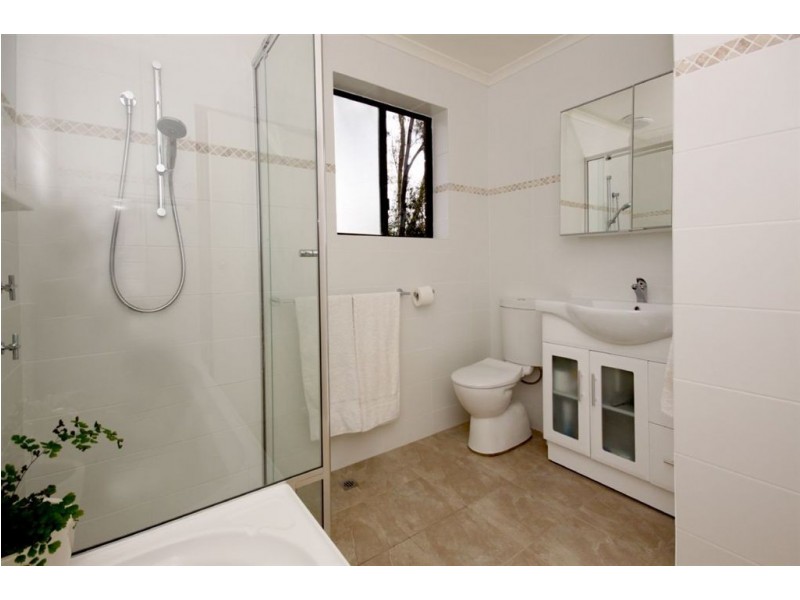 3/18 Windsor Avenue, Clovelly Park SA 5042