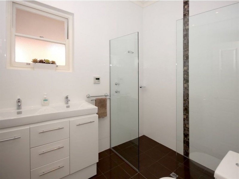 8 Lysle Street, Brooklyn Park SA 5032