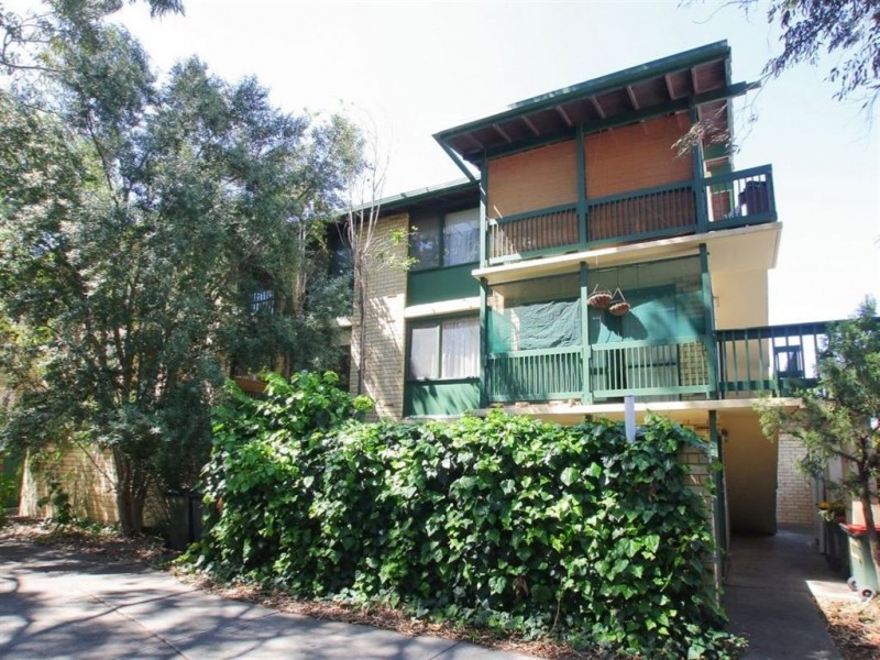 18/2 Ferguson Street, Glenelg North SA 5045