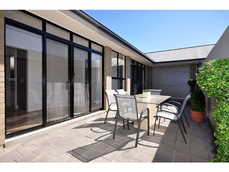 14A Tarranna Avenue, Park Holme SA 5043