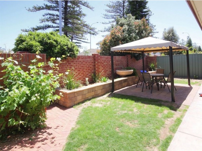 3/5 Mason Lane, Glenelg North SA 5045