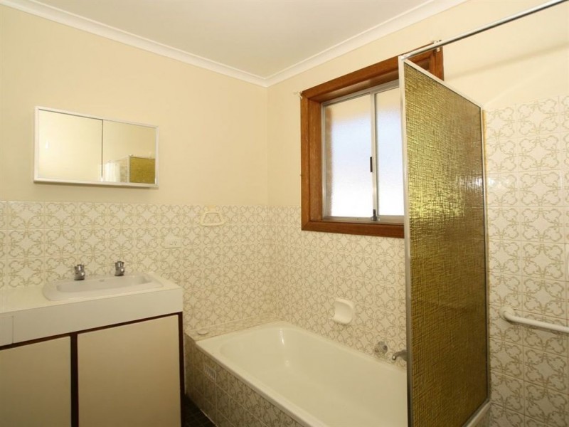16 Bower Court, Morphett Vale SA 5162