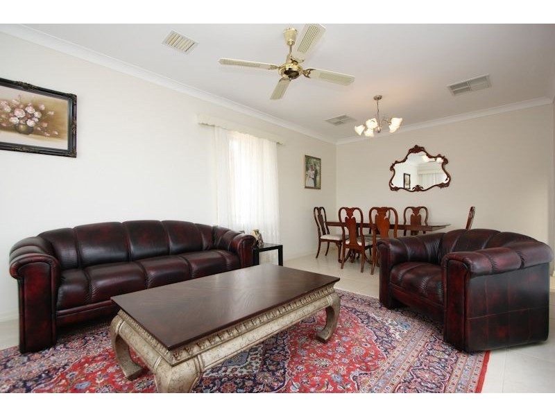 24A Alpha Crescent, Panorama SA 5041