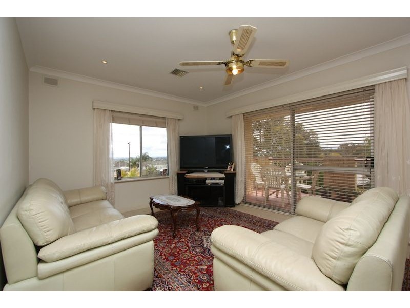 24A Alpha Crescent, Panorama SA 5041