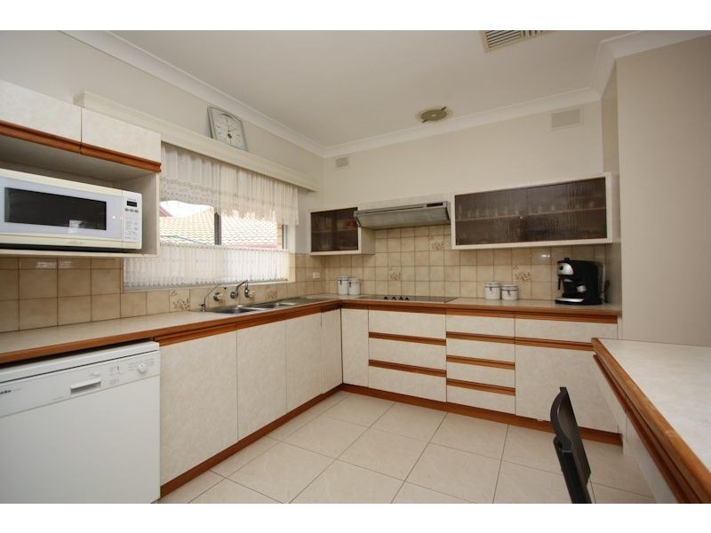 24A Alpha Crescent, Panorama SA 5041