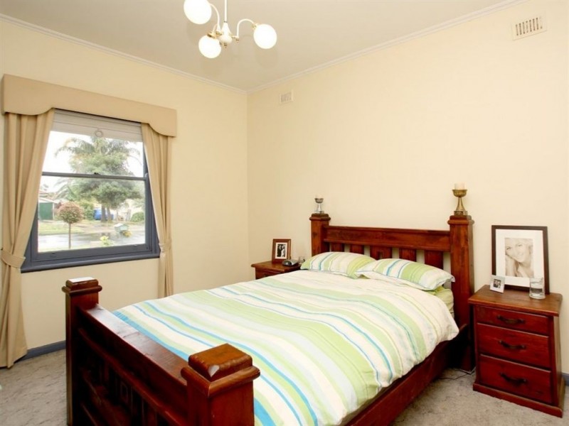 10 Melanto Avenue, Camden Park SA 5038