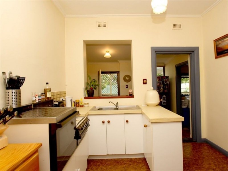 10 Melanto Avenue, Camden Park SA 5038