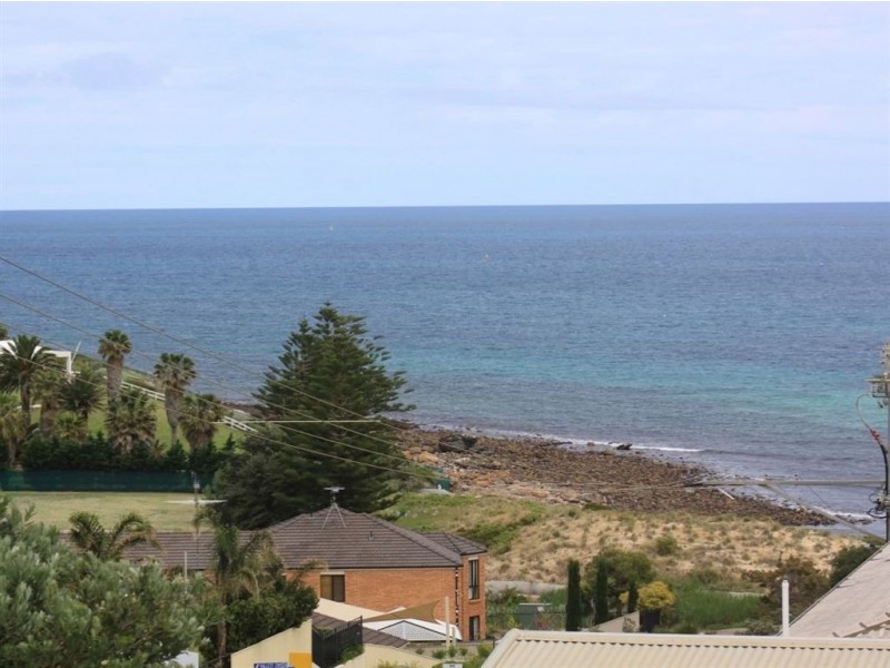 17 Seaview Avenue, Hallett Cove SA 5158
