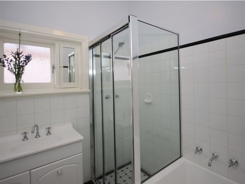 34 Dinwoodie Avenue, Clarence Gardens SA 5039